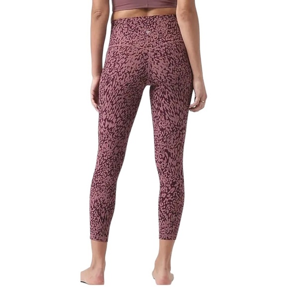 ATHLETA Salutation Stash Pocket II Printed 7/8 Tight in Tawny Rose - Picture 2 of 11